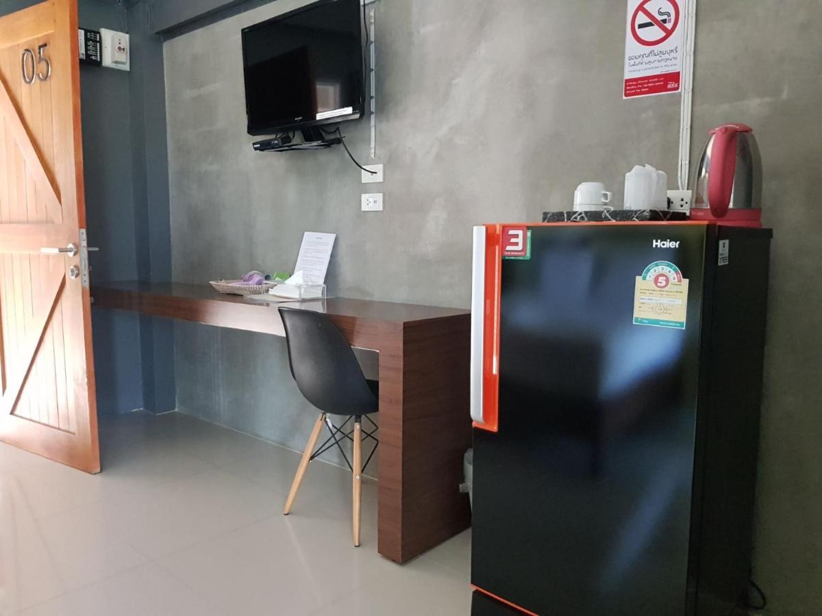 Elite Residence Phitsanulok Sha Esterno foto