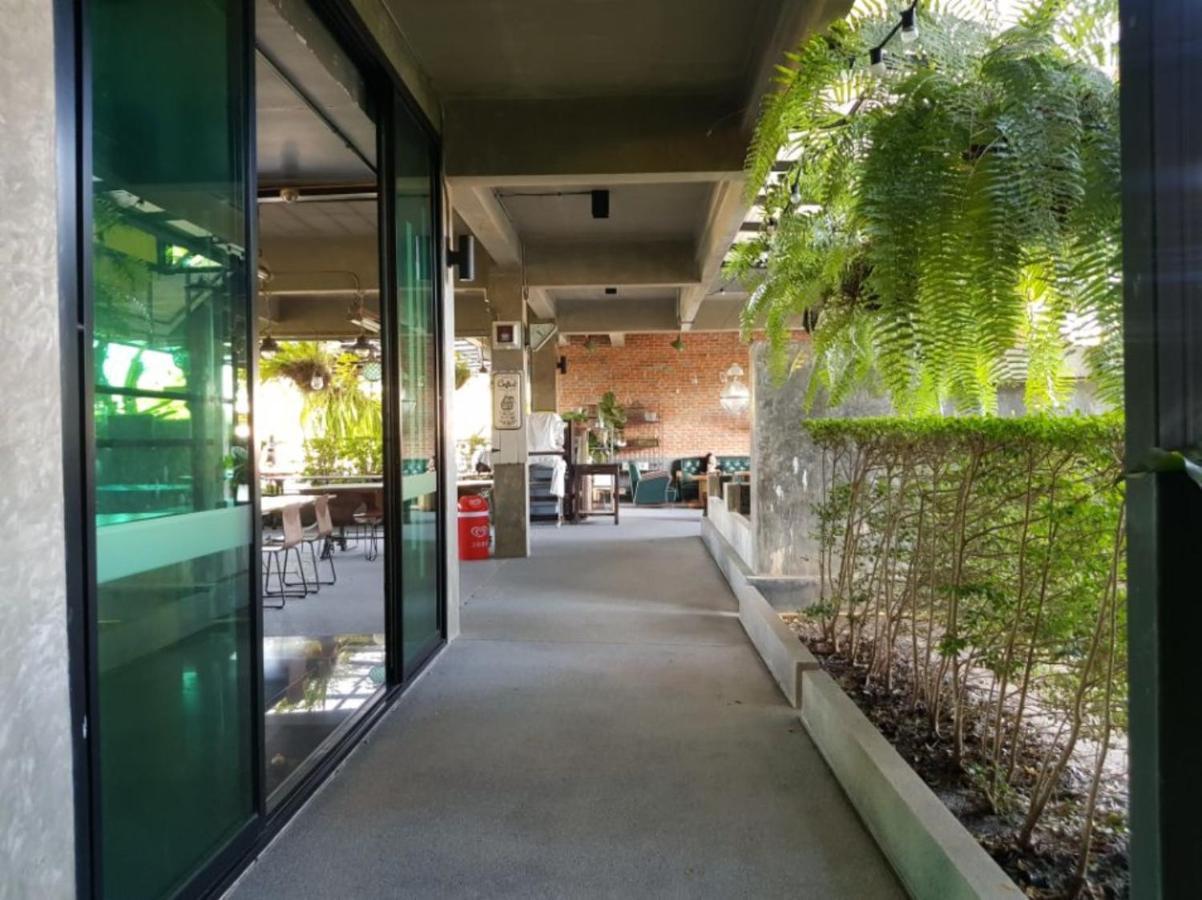 Elite Residence Phitsanulok Sha Esterno foto